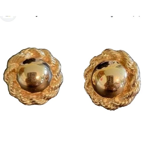 VTG Earrings - Picture 2 of 2